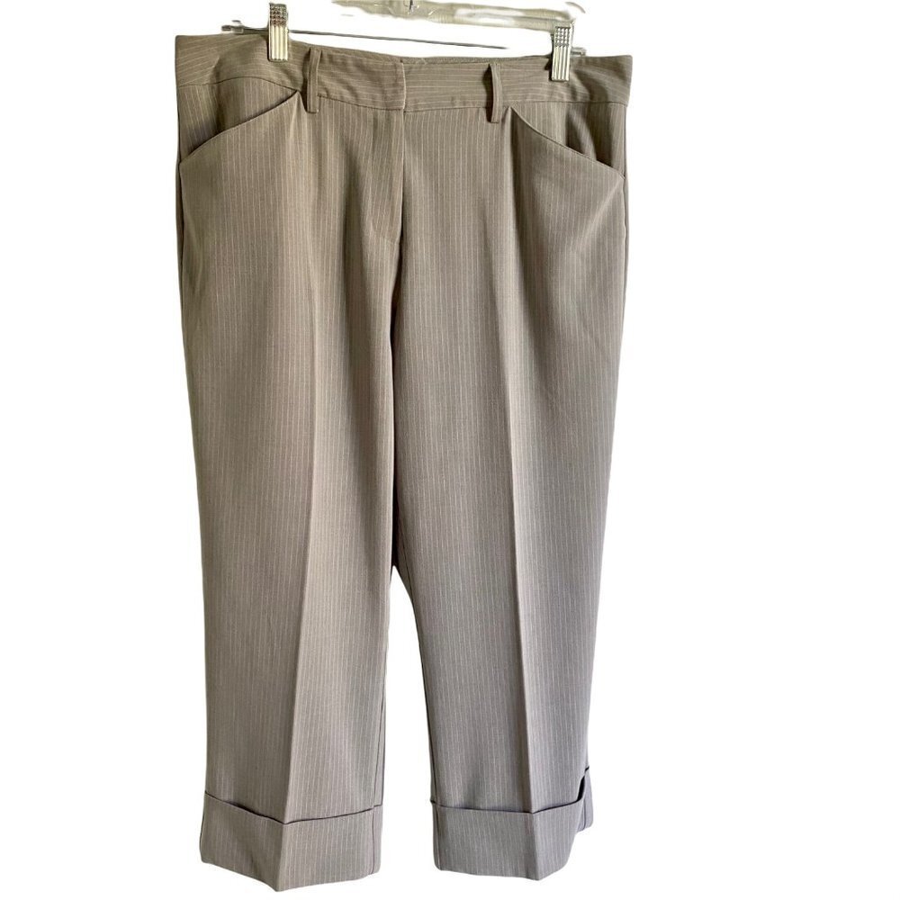 Courtenay Stretch Capris Pants Women's Size 12 Grey